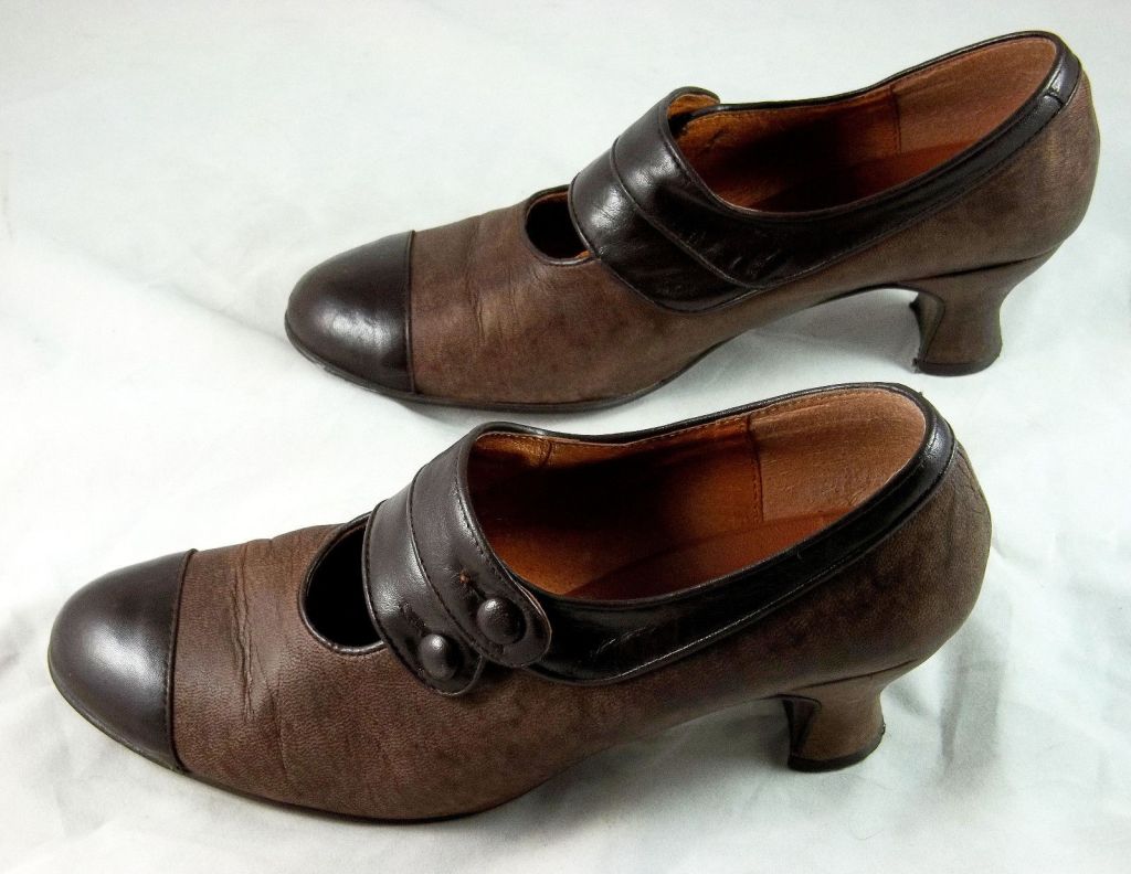Brown Savoy heels, used, size 9.5, $29.99 starting bid