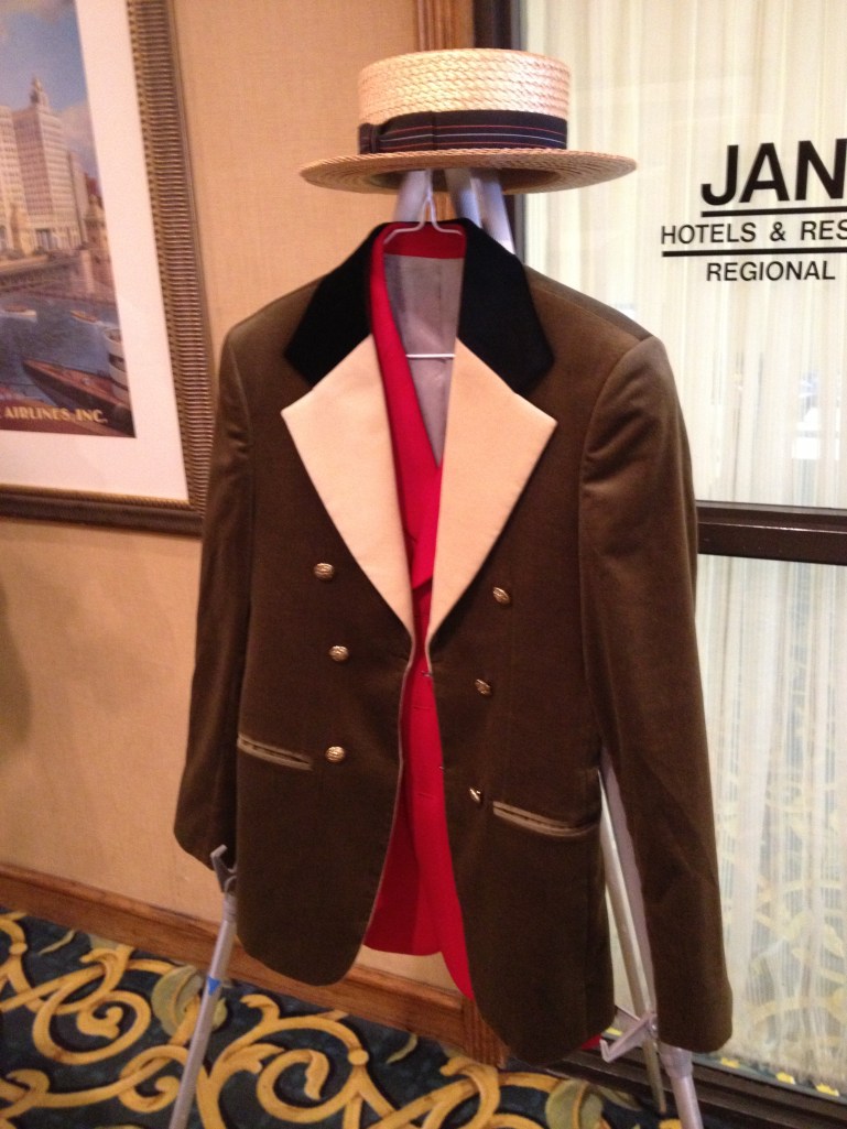 A dapper Gene Kelly-inspired look by FROMChloehong.