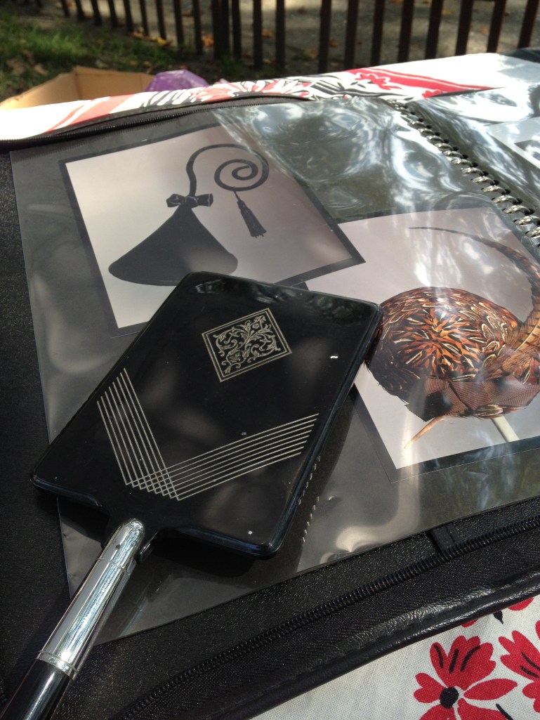 A page out of Gretchen's look book and a lovely hand mirror.