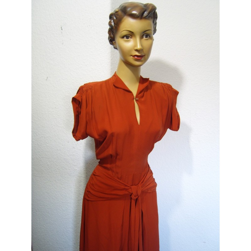 My grandmother had a dress with this hip detail in the late 1940's - love!