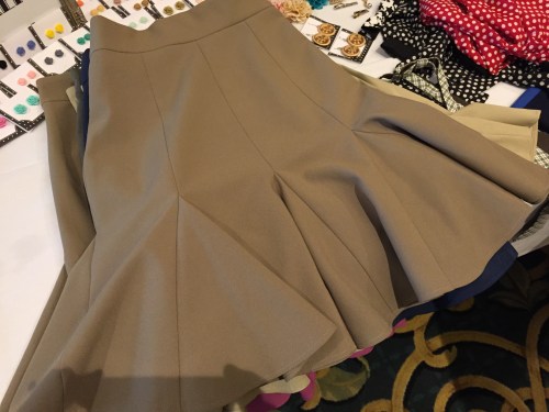 Trumpet skirt, Sugar Shaker style