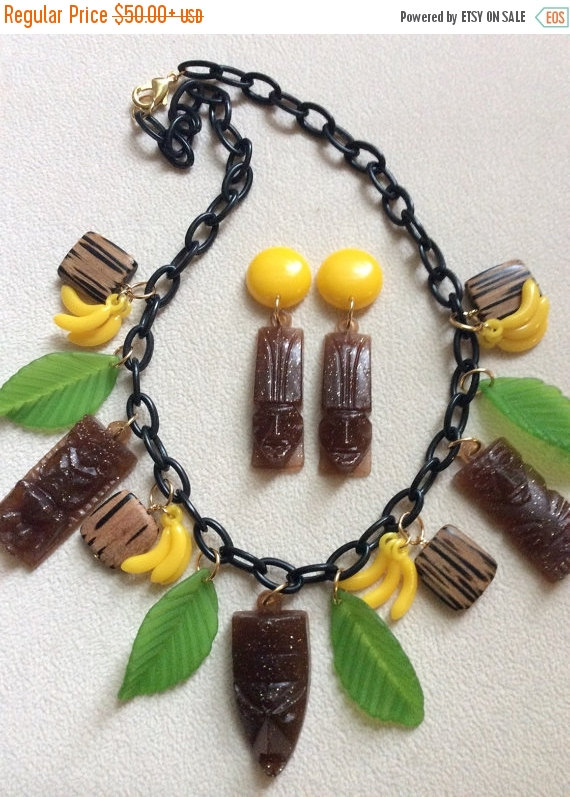A tiki necklace and earrings set.
